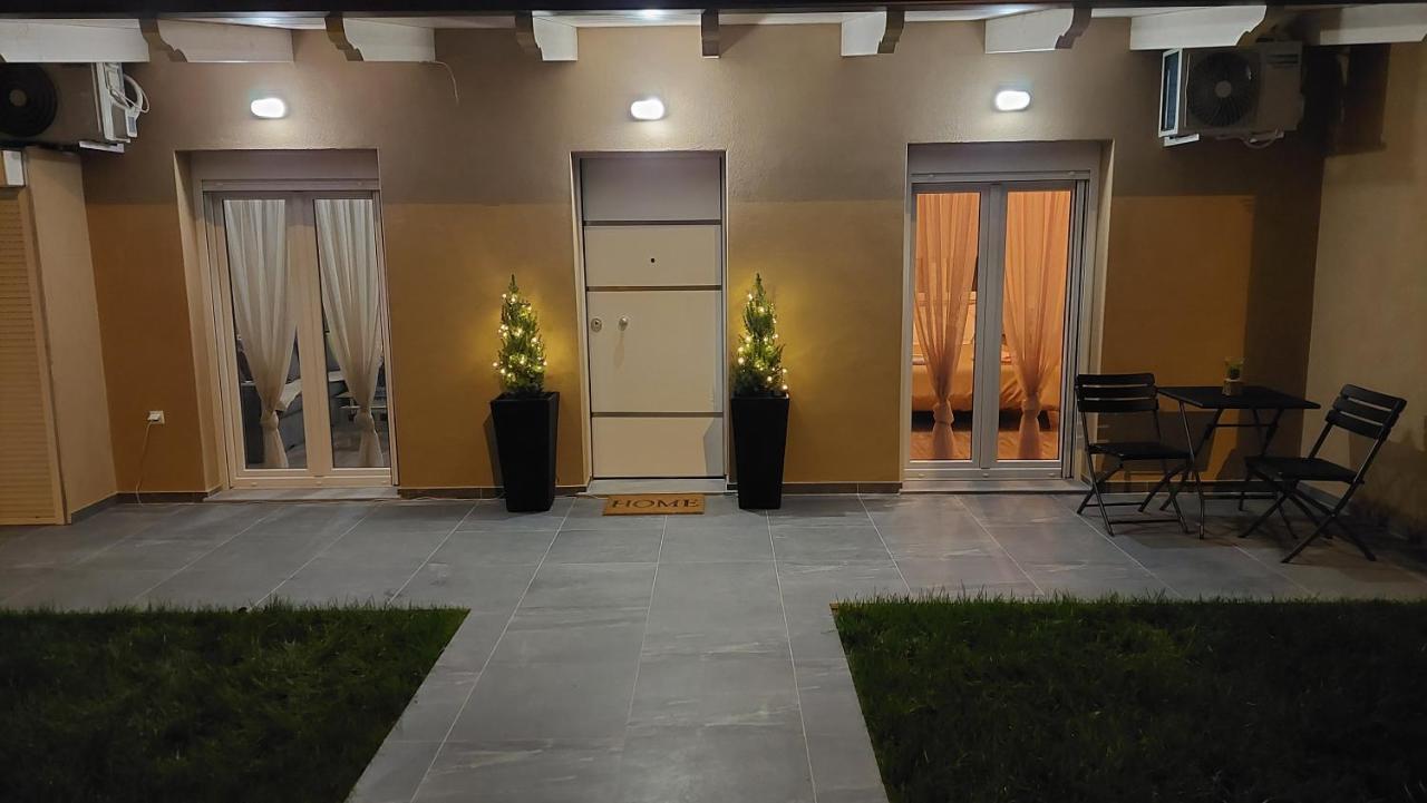 Ria'S Gardenview Apartment Ioannina Exterior photo