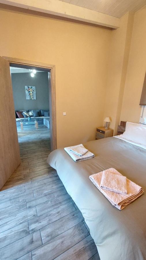 Ria'S Gardenview Apartment Ioannina Exterior photo