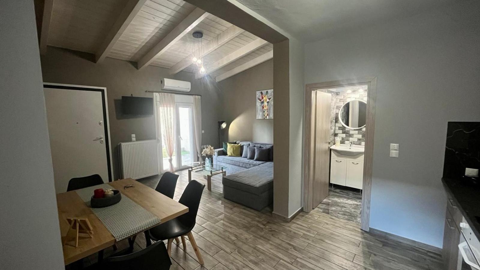 Ria'S Gardenview Apartment Ioannina Exterior photo